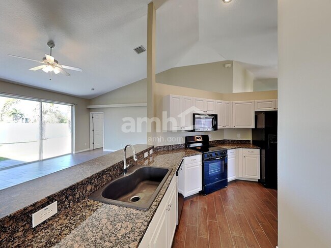 Foto del edificio - 1403 22nd Ave W