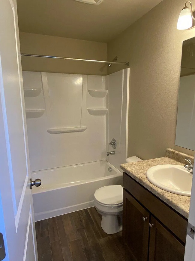 Building Photo - Paired Townhome in Chapel Heights