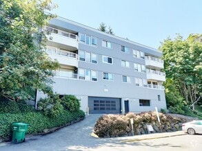 Building Photo - 5201 22nd Ave NE