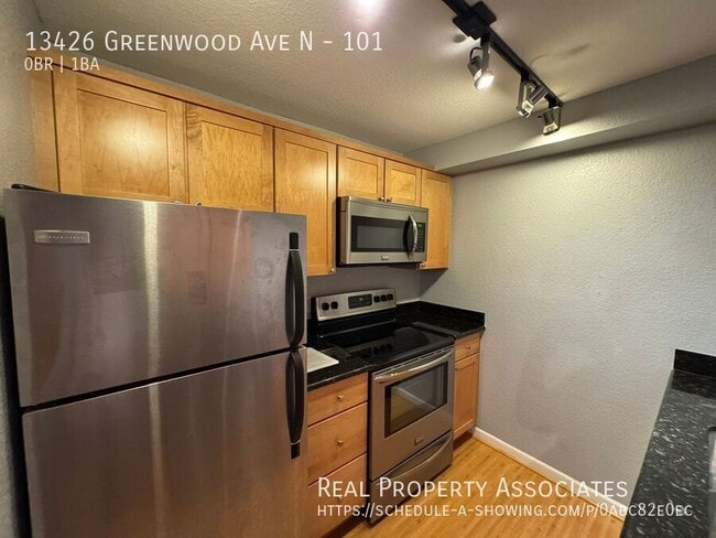 Building Photo - 13426 Greenwood Ave N