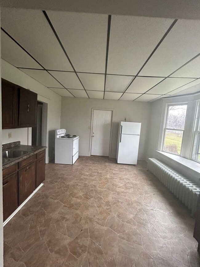 Building Photo - 2519 Holton Ave