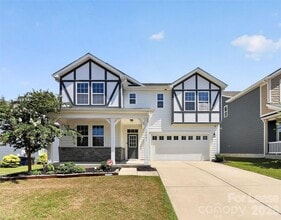Building Photo - 17401 Carolina Hickory Dr