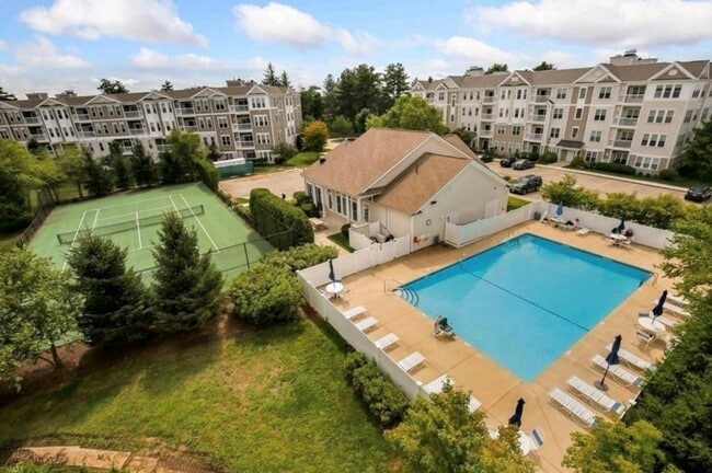 Overhead view of complex - 132 Clocktower Dr