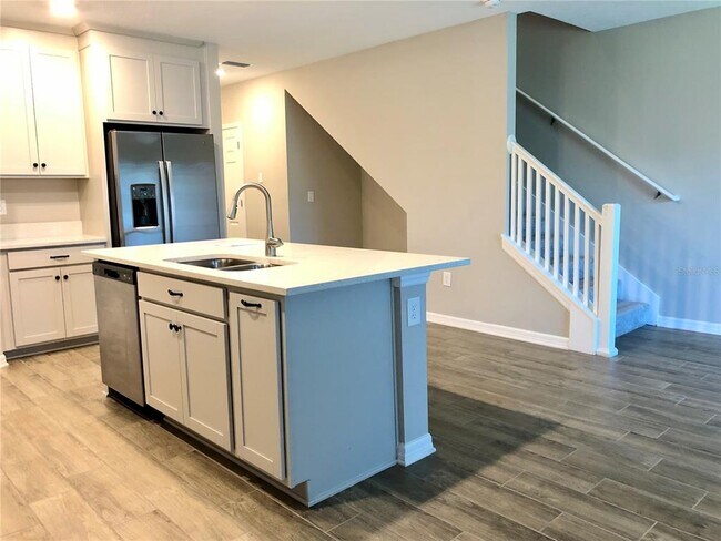 Foto del edificio - 5523 Tripoli Dr