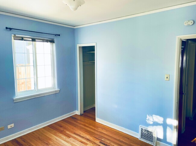 Second bedroom - 1144 S Cook St
