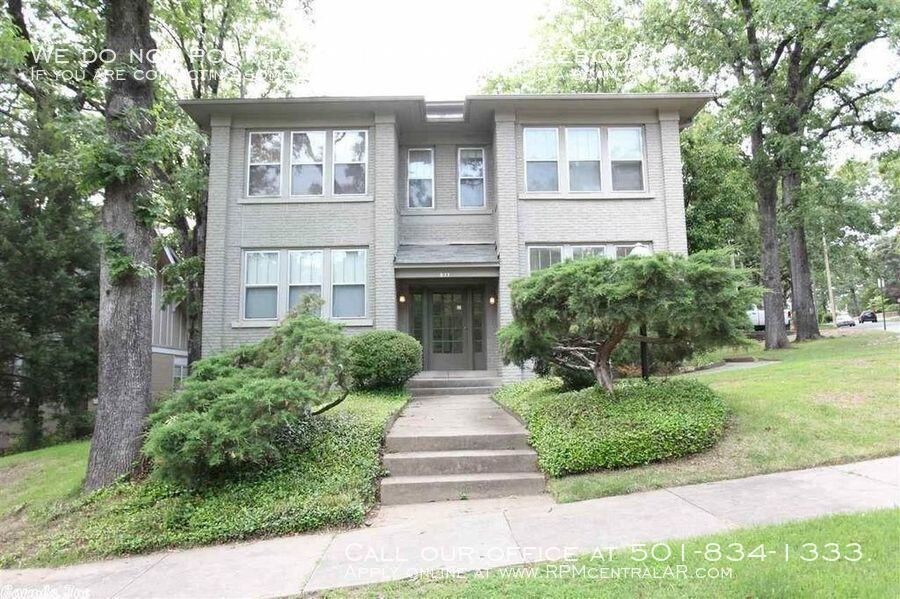 Primary Photo - 822 N Spruce St
