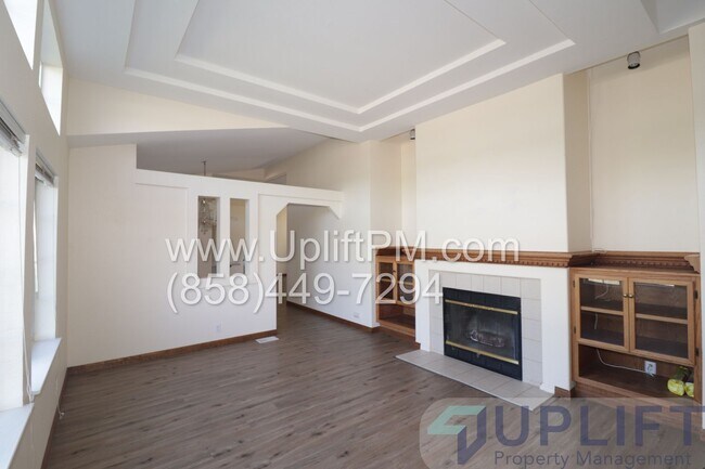 Building Photo - 3 bedroom 2.5 bathroom home in Ramona, Pre...