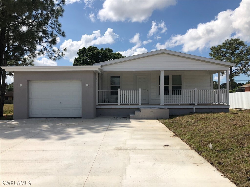 3913 Lee Blvd, Lehigh Acres, FL 33971 - House for Rent in Lehigh Acres, FL  