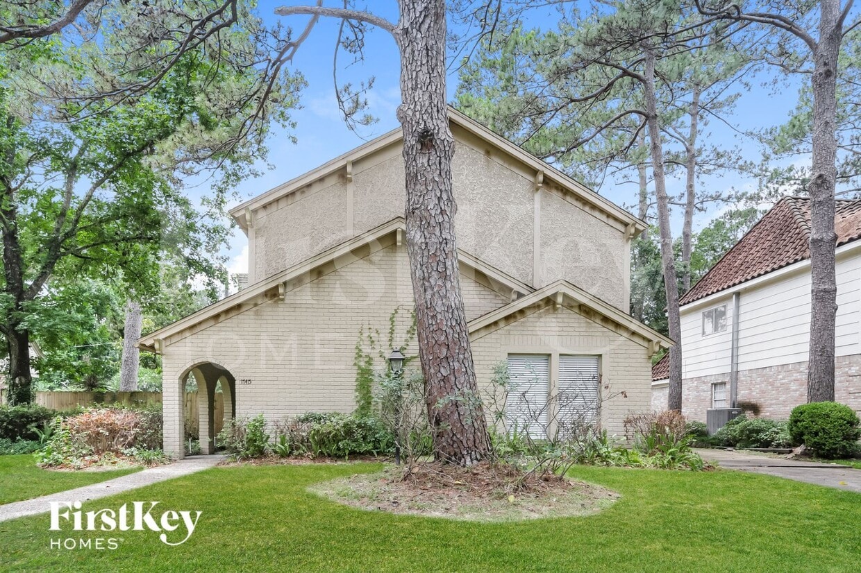 Foto principal - 17415 Rustic Pine Trail