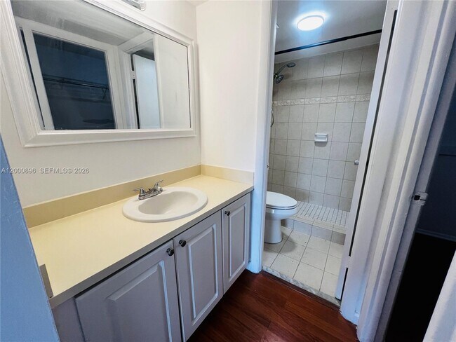 Foto del edificio - 8307 SW 142nd Ave