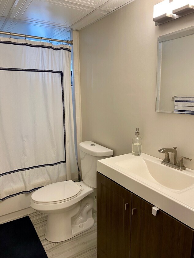 Foto principal - 121 Trapelo Rd