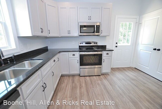 Foto del edificio - 3 br, 2 bath House - 504-A Amerson Court