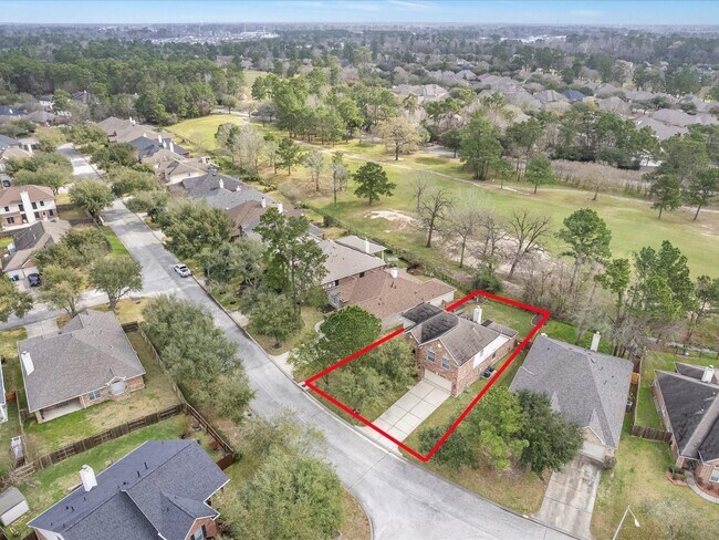 Foto del edificio - 25553 Oakhurst Forest Dr