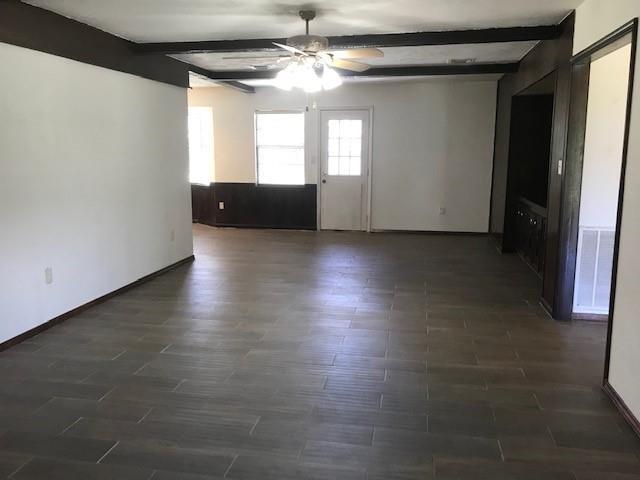 Building Photo - 8027 Garden Parks Dr