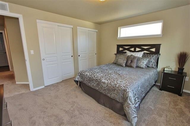 Foto del edificio - 2128 E Elm Grove Dr