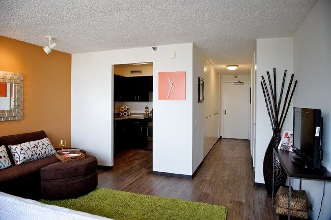 Foto del edificio - 575 W Madison St