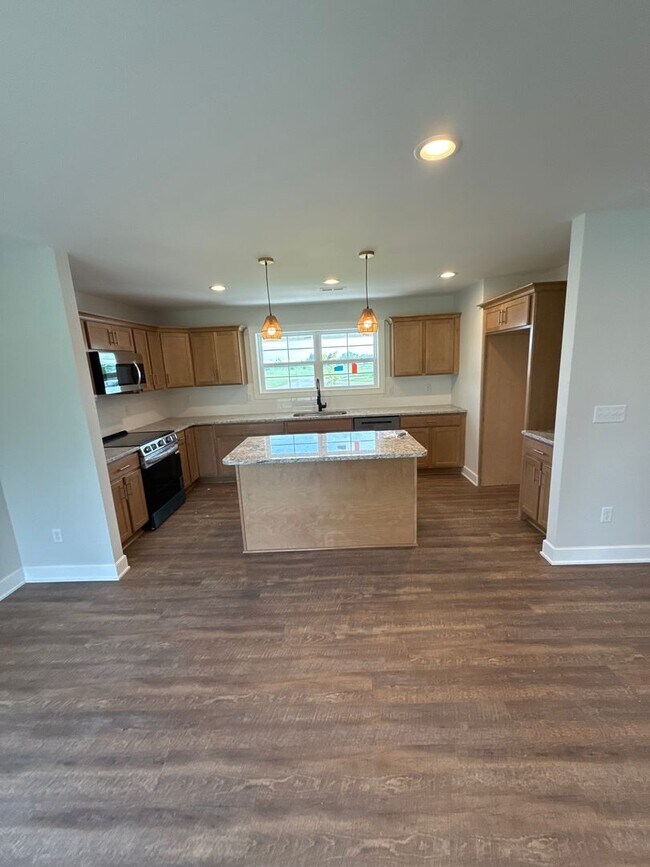 Foto del edificio - 3 Bed/2 Bath House - NEW CONSTRUCTION!