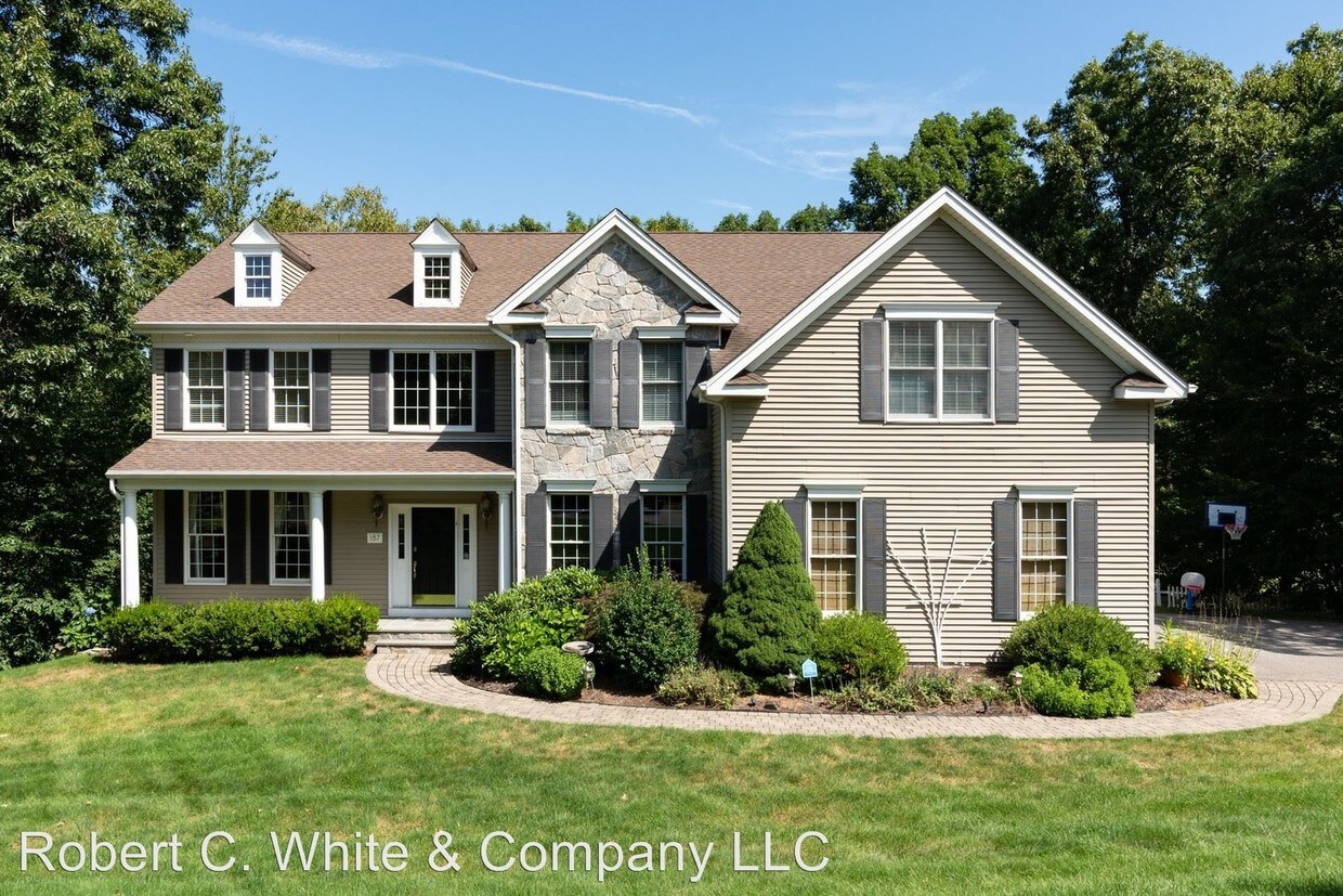 Primary Photo - 4 br, 3.5 bath House - 157 Paxton Way