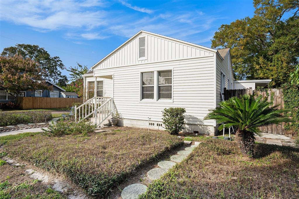 Primary Photo - 3623 W Obispo St