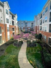 Building Photo - 4860 Eisenhower Ave