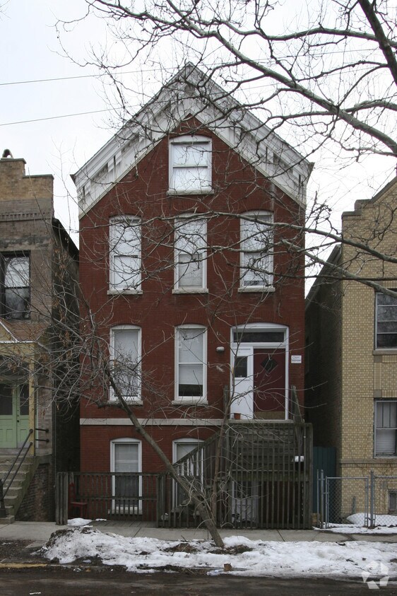 Foto del edificio - 2032 N Winchester Ave