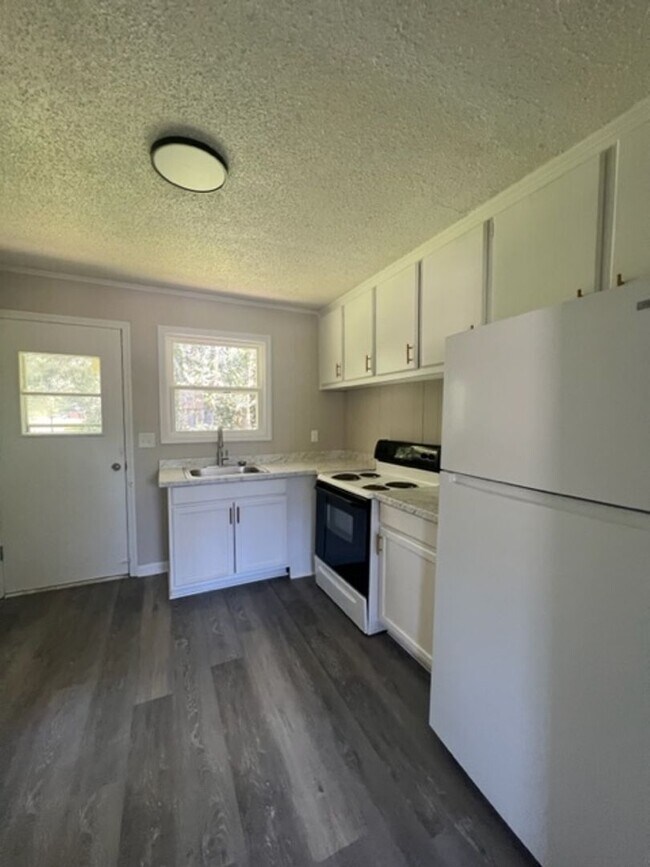 Building Photo - 4946 Galveston Dr