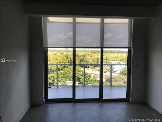 Building Photo - 13800 Highlands Dr