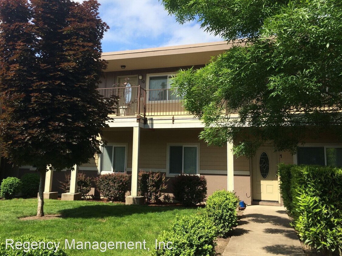 Foto principal - 984 NW Circle Blvd