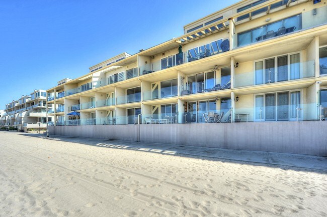 4 Lighthouse St Unit 5 Marina Del Rey Ca 90292 Condo For Rent In Primary Photo 4 Lighthouse St