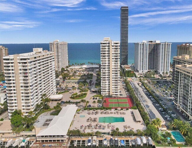 Building Photo - 1985 S Ocean Dr