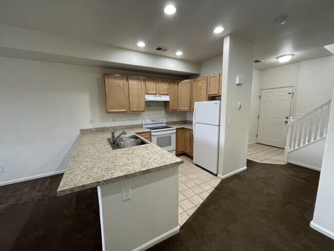 Building Photo - 2243 Coronado Pkwy N