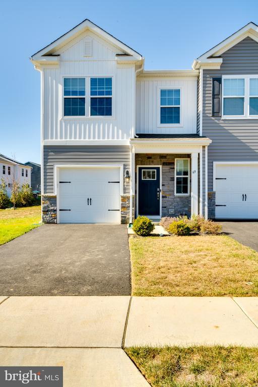 Building Photo - 69 Nelsons Wy