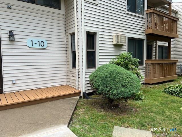 Foto del edificio - 4 Woodland Dr