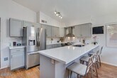 Primary Photo - 3321 S Parkside Dr