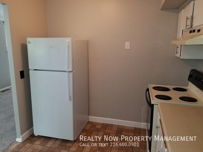 Foto del edificio - 20838 Detroit Rd