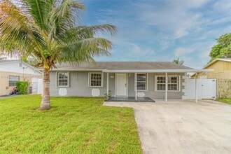 Building Photo - 8130 SW 7th Ct