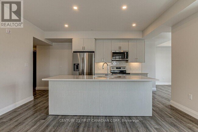 Building Photo - 200 Callaway Rd