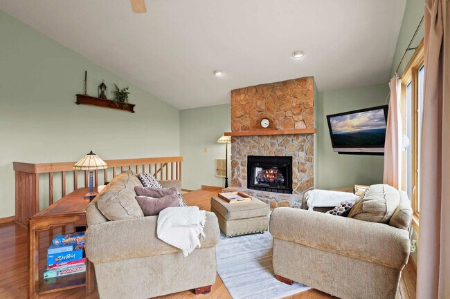 Foto del edificio - 121 W Blueberry Ln