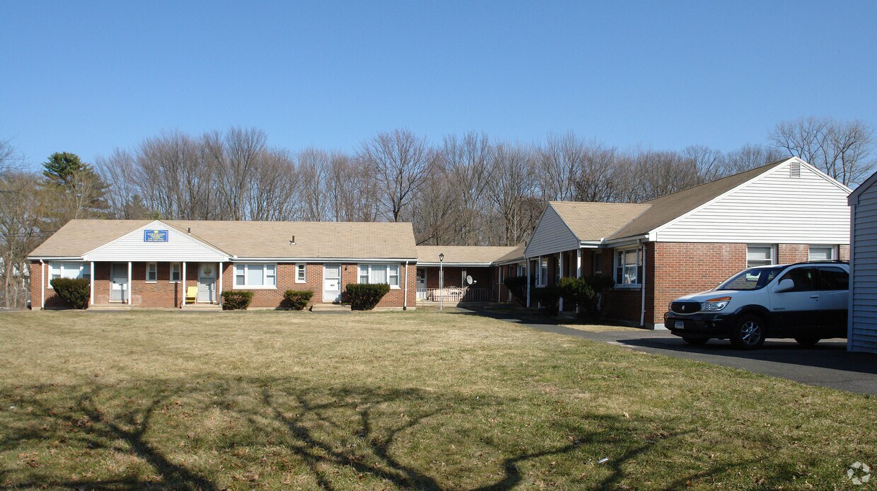 Foto principal - Newington Estates