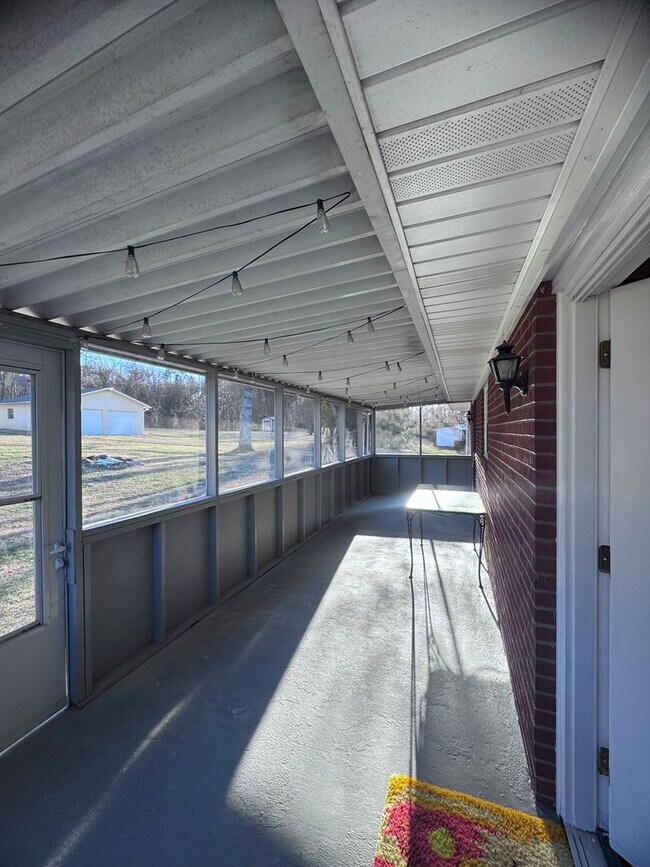 Foto del edificio - Friendsville 37737 - 3 bedroom, 2.5 bath home - Contact Jackie Mills (865) 748-2851