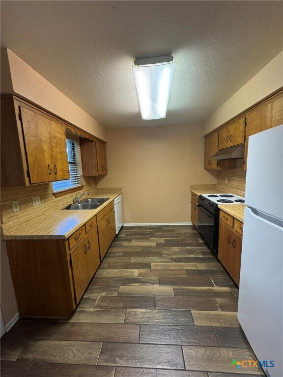 Foto del edificio - 416 W Humphreys St