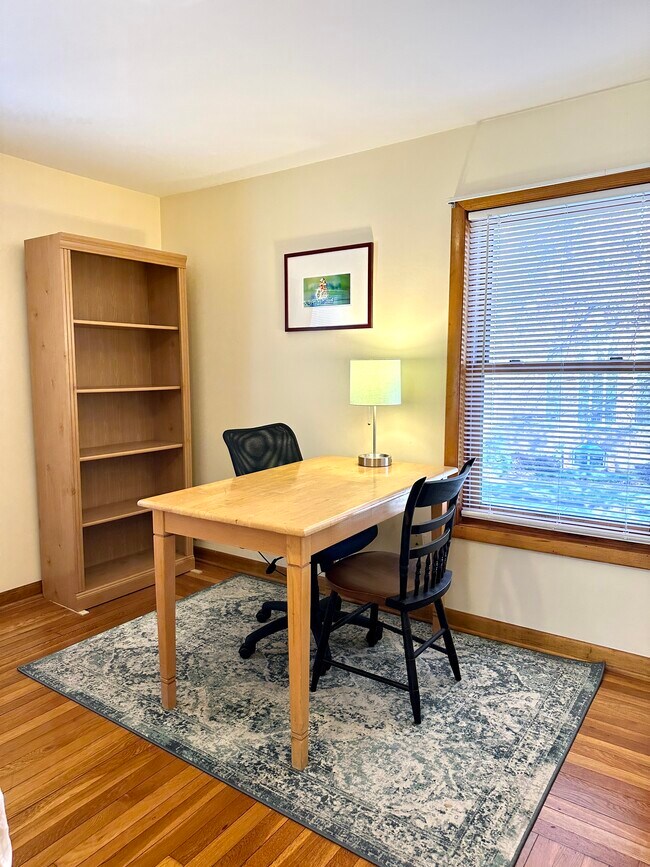 354 Humphrey St Unit 2R, New Haven, CT 06511 Apartments in New Haven