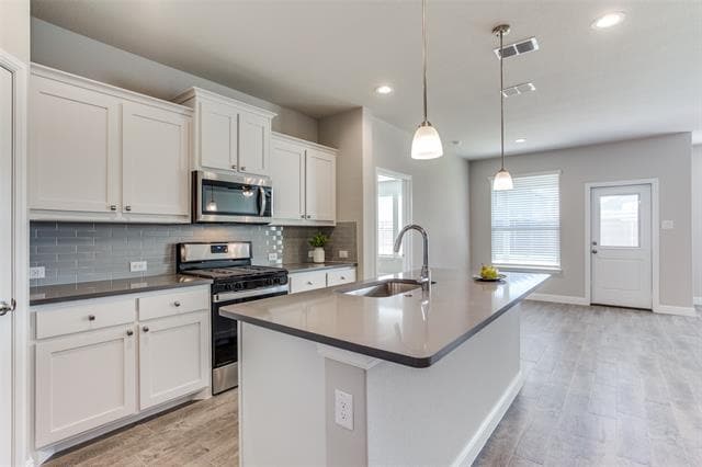 Building Photo - 15828 Bronte Lane