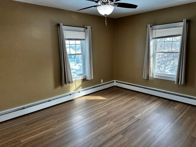 Foto del edificio - 79 E Barrows St