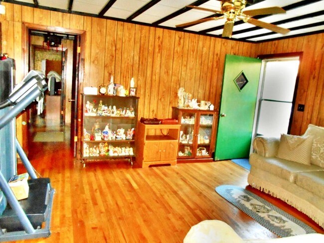 Foto del edificio - 3441 Murphy Ct
