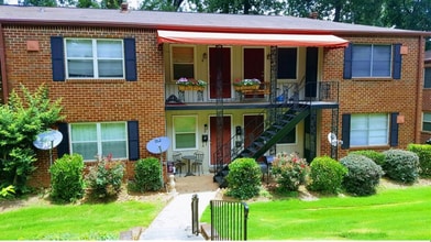 Building Photo - 2429 Lawrenceville Hwy