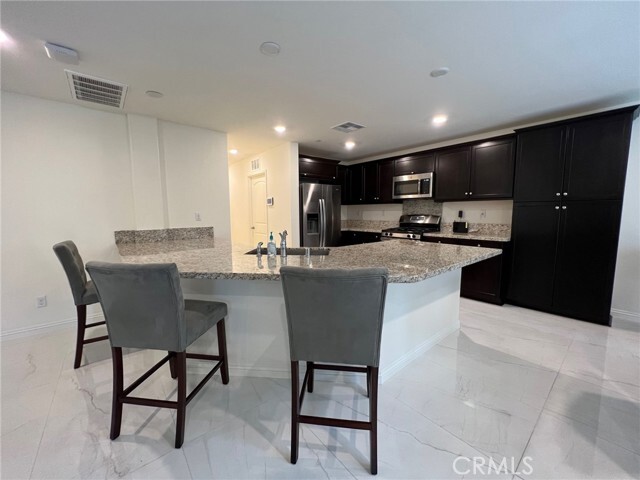 Foto del edificio - 10380 Meadow Lark Ave