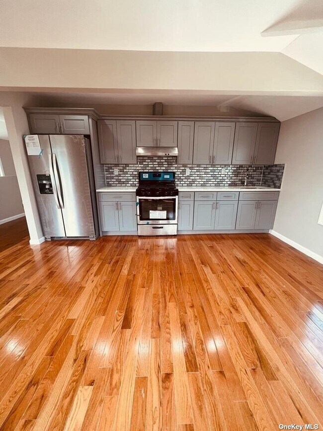 Building Photo - 146-34 177th St