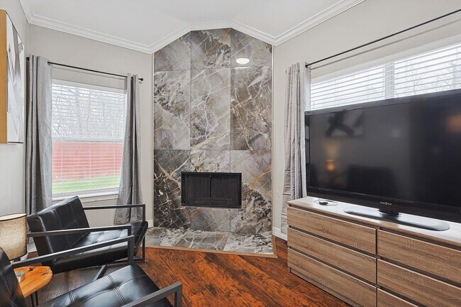 Foto del edificio - 3205 Vinson Ct