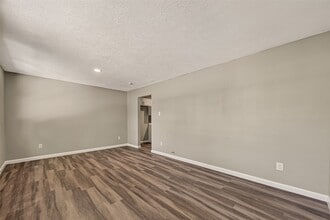Building Photo - 1089 Conklin St